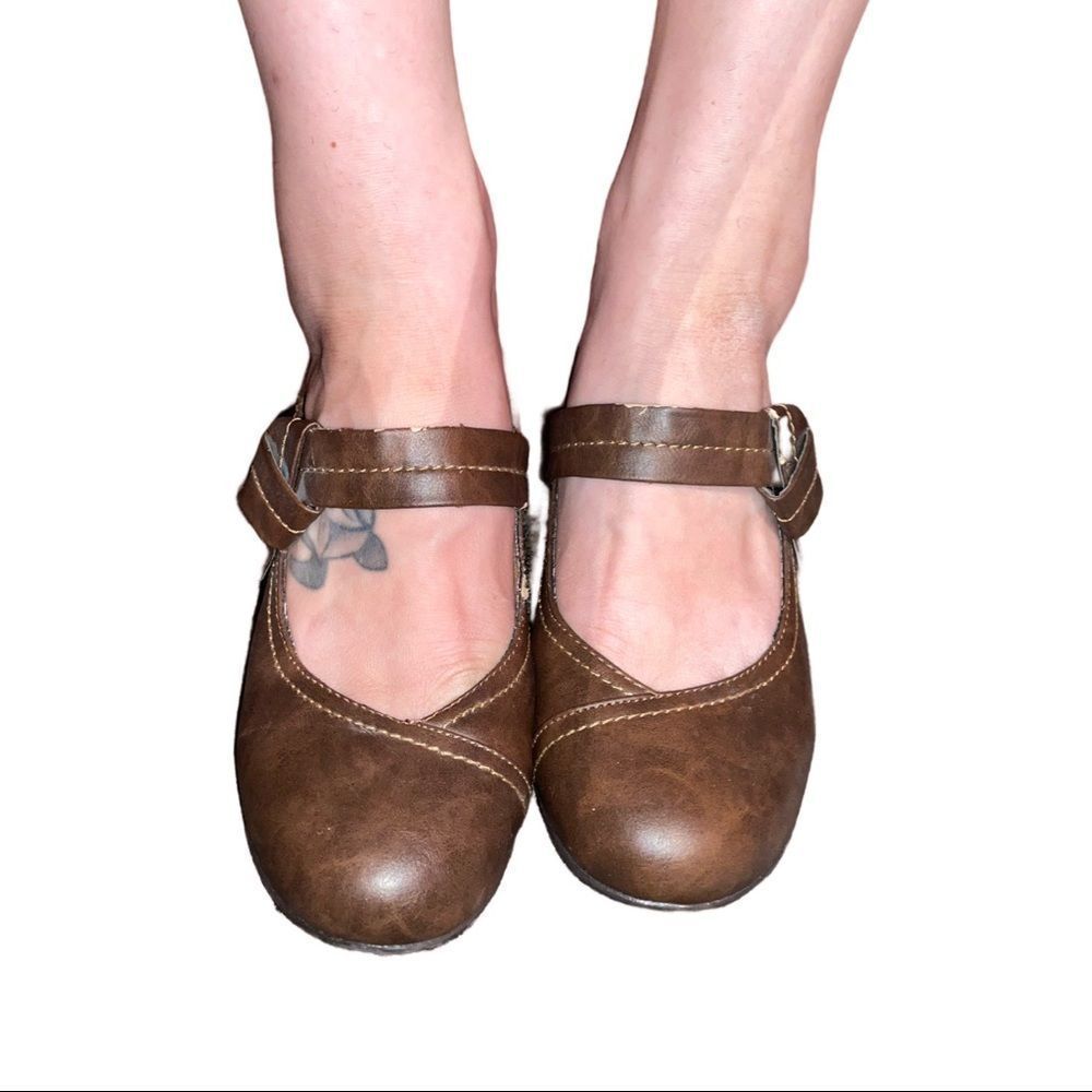 Sbicca Mary Jane Leather Wedge Clog Mushroom Brown